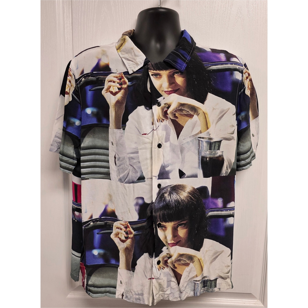 Pulp Fiction Mia Short Sleeve Button Down Shirt Size XL‎